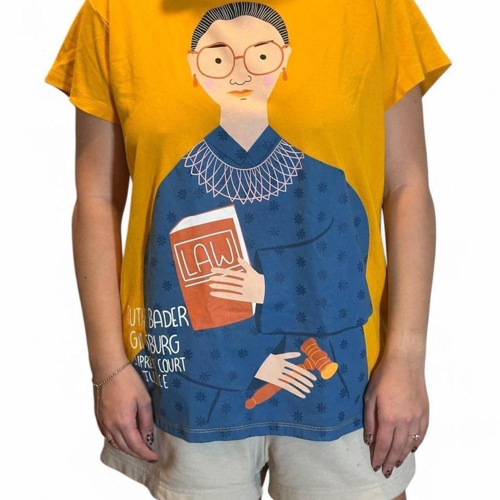 Piccolina  Ruth Bader Ginsburg Feminist Graphic Yellow Tee Sz XL NWOT